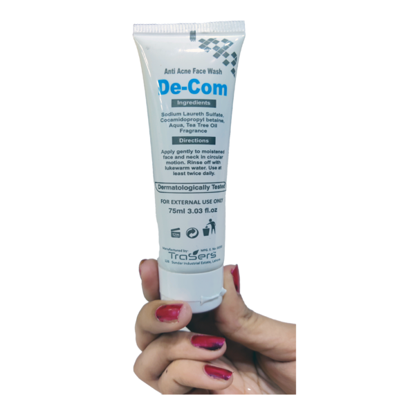 Buy De-Com Anti Acne Facewash 50ml For All Types of Skin By Emerise with Best Price In Pakistan - AAB Fashion Galleria